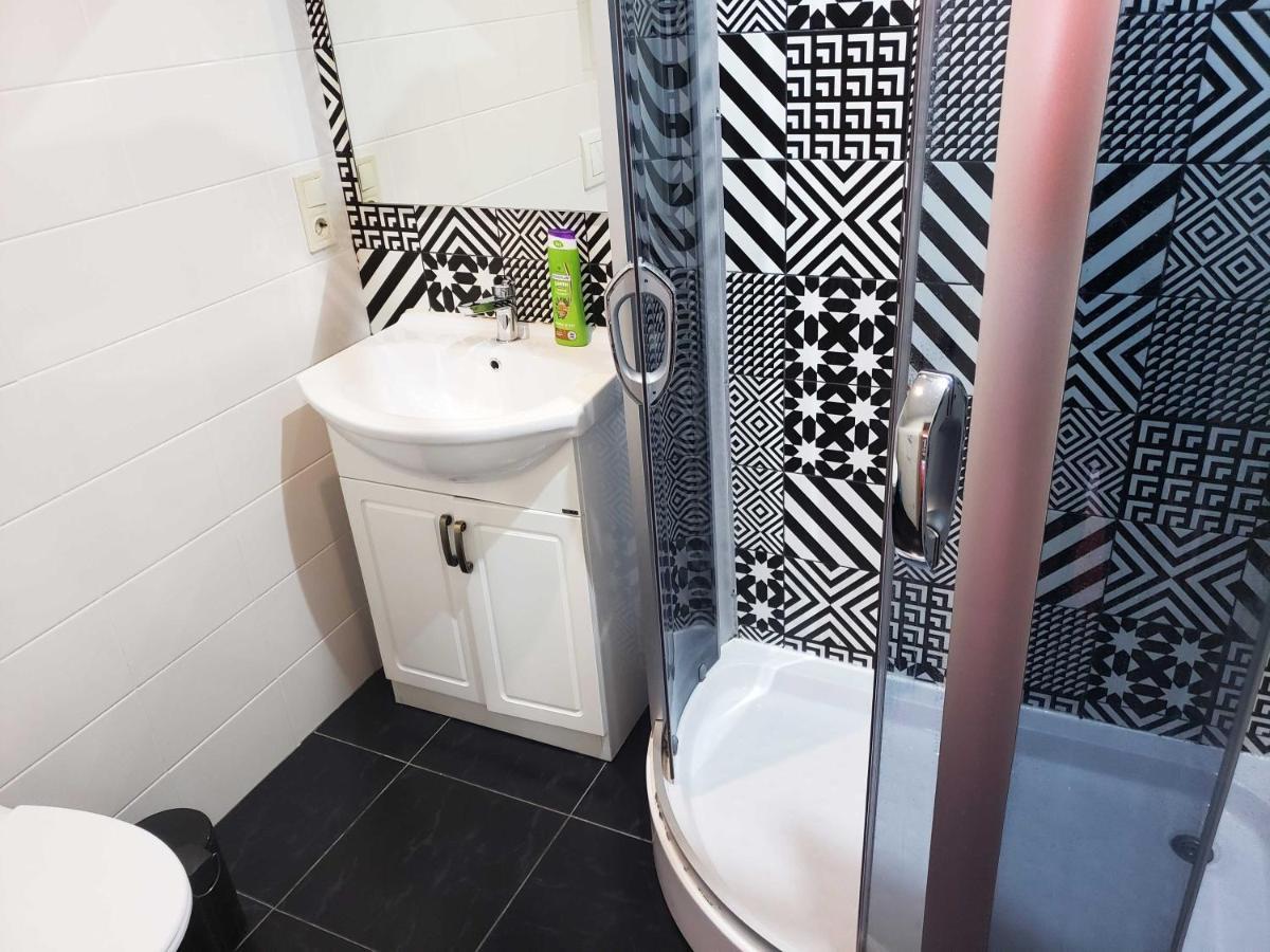 شقة تشيسيناو  في Unique 1 Bd Apt Dt W/Free Parking And Wi-Fi المظهر الخارجي الصورة